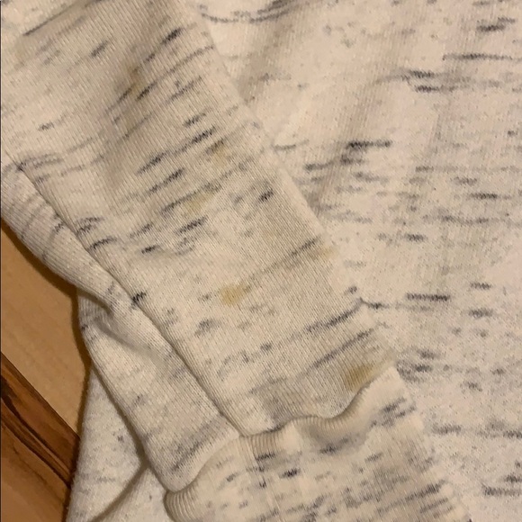 Sweater - Picture 2 of 4